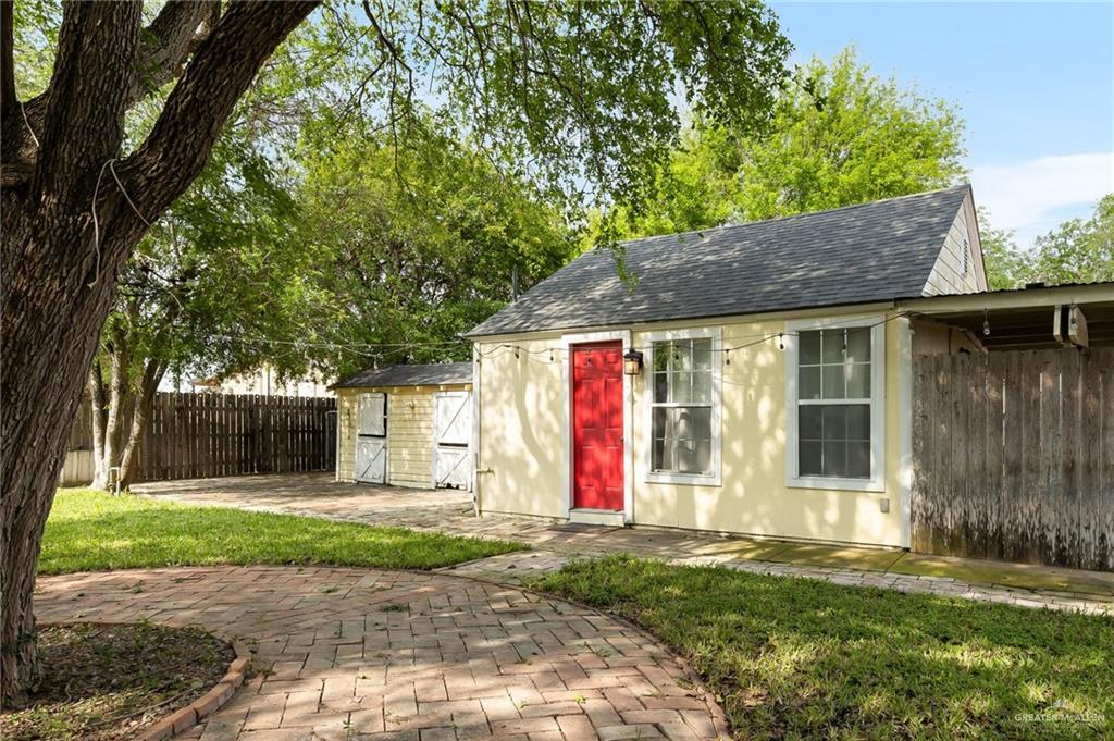 1021 Laurel Avenue, McAllen, Texas image 15