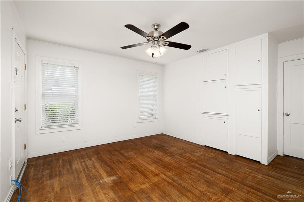 1021 Laurel Avenue, McAllen, Texas image 13