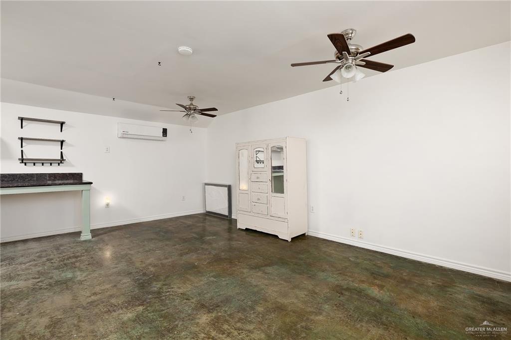 1021 Laurel Avenue, McAllen, Texas image 17