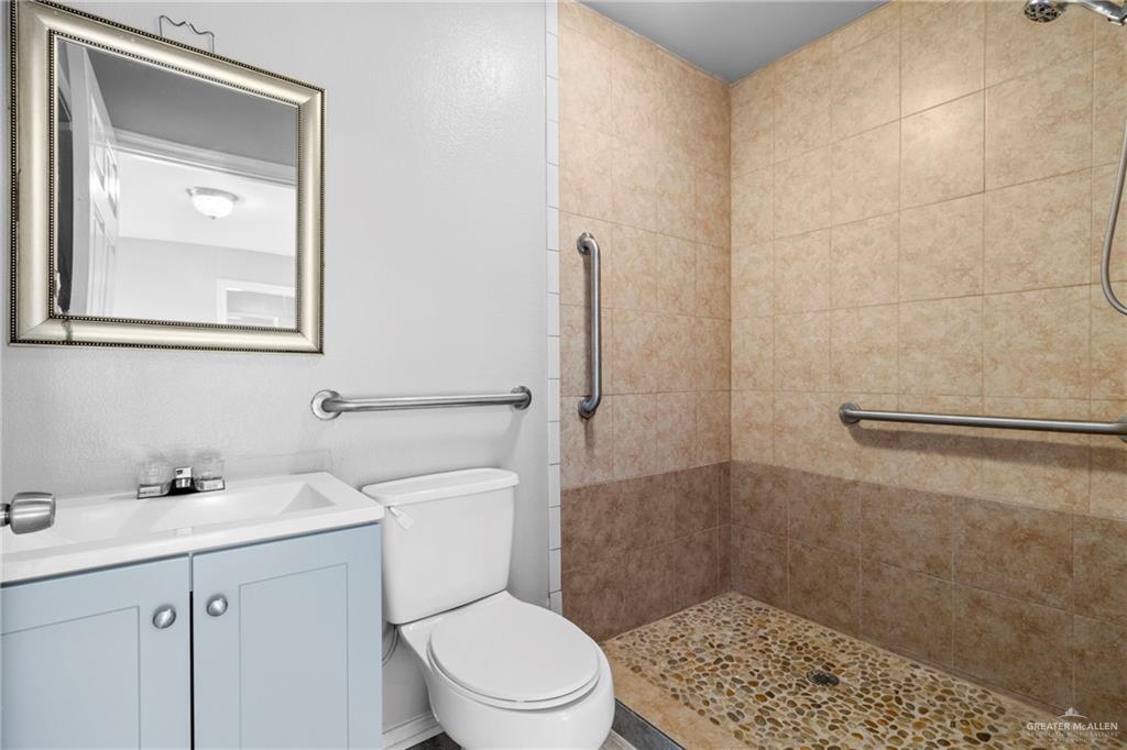 2901 La Vista Avenue, McAllen, Texas image 11