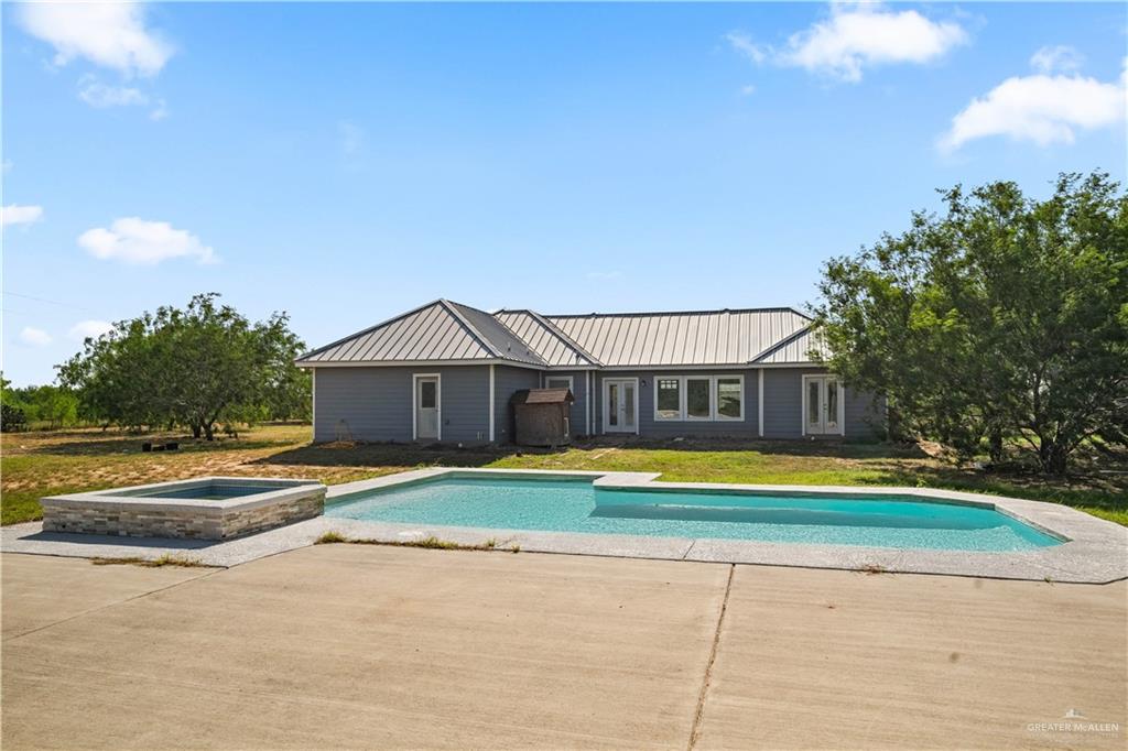 35206 Longhorn Drive, Linn, Texas image 17