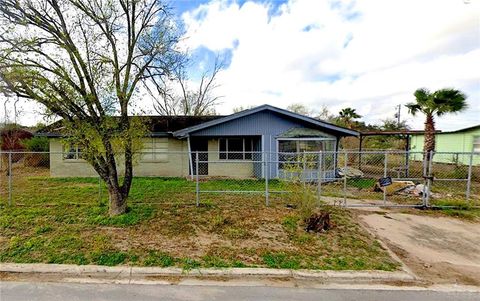 Photo of 902 Alberta Road, Edinburg, TX 78542 (MLS # 503103)