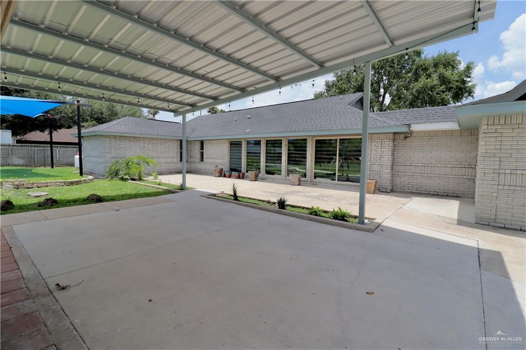 5804 La Quinta Lane, Weslaco, Texas image 5
