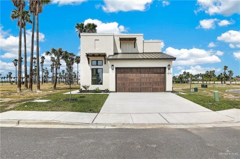 Townhouse For Sale - 4218 Lily Pad Avenue<br/> Edinburg, TX 78542