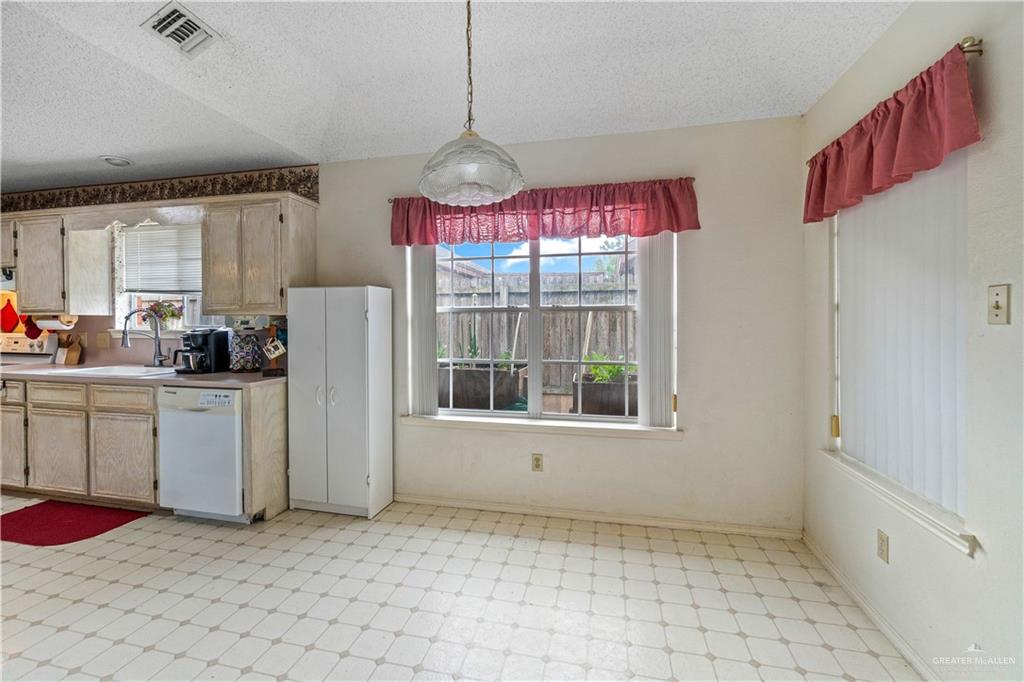 6613 N 35th Street, McAllen, Texas image 10