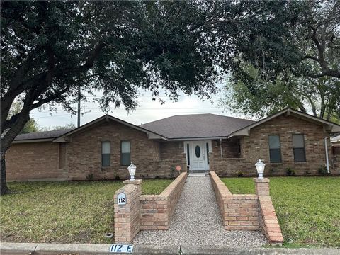 Photo of 112 E Ulex Avenue, McAllen, TX 78504 (MLS # 488472)