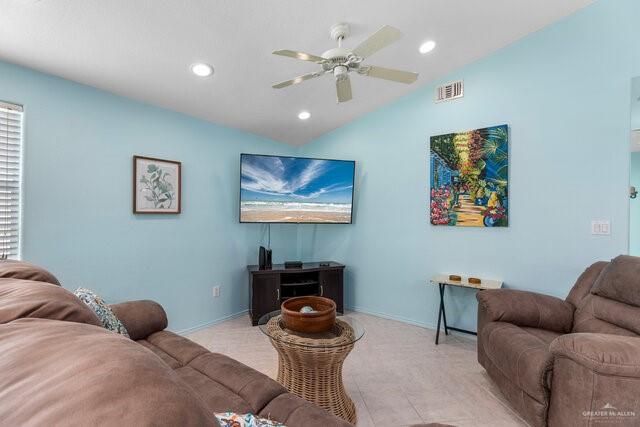 575 Sand Dollar Drive, Port Isabel, Texas image 9