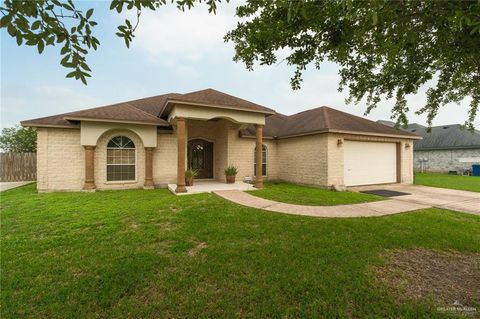 Homes For Sale - 181 Village East Drive<br/> Cameron County, Los Fresnos, TX 78566
