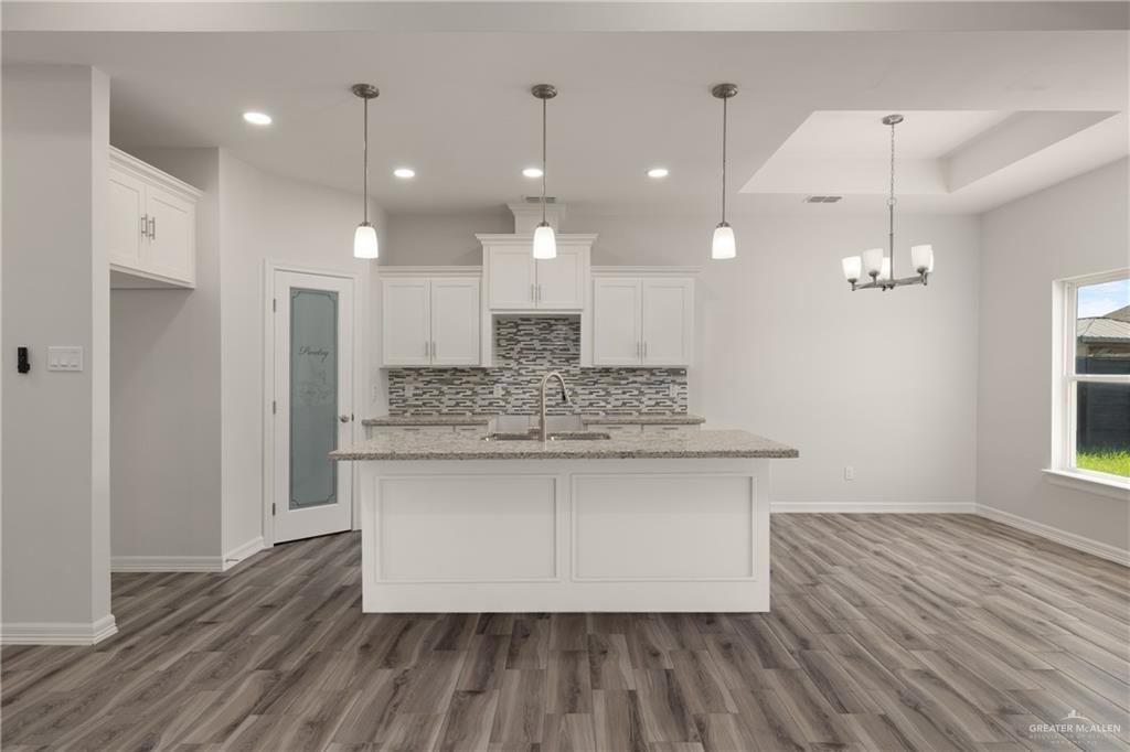 3705 S Peak Road, Edinburg, Texas image 2