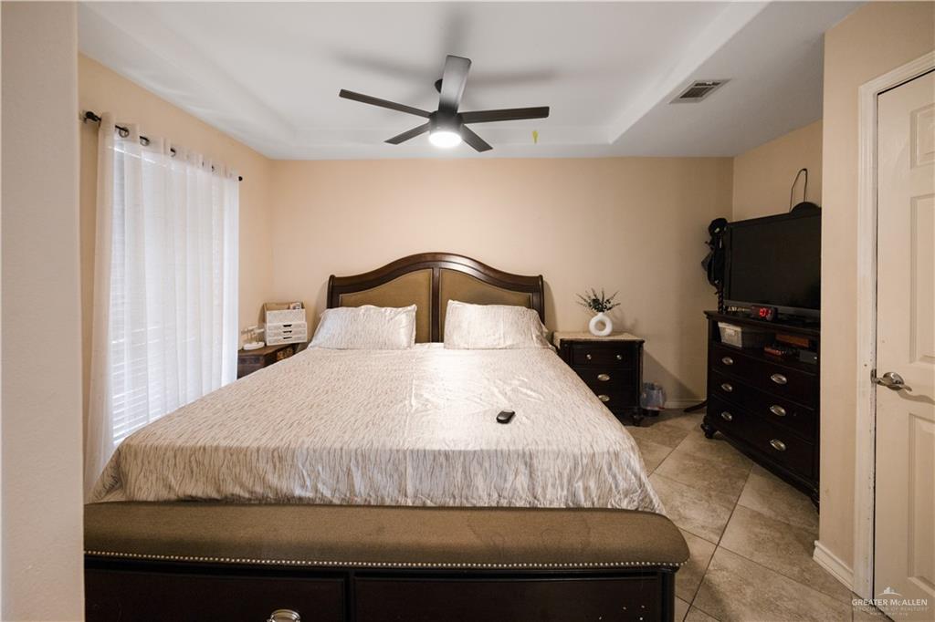 2401 Wisteria Avenue, McAllen, Texas image 25