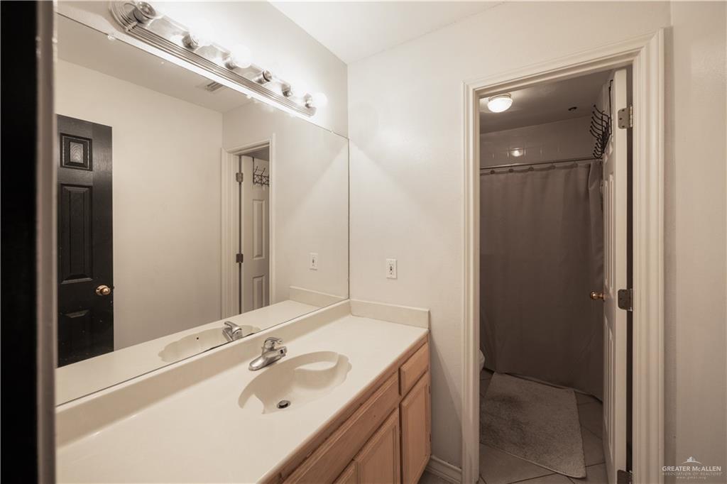 2401 Wisteria Avenue, McAllen, Texas image 22