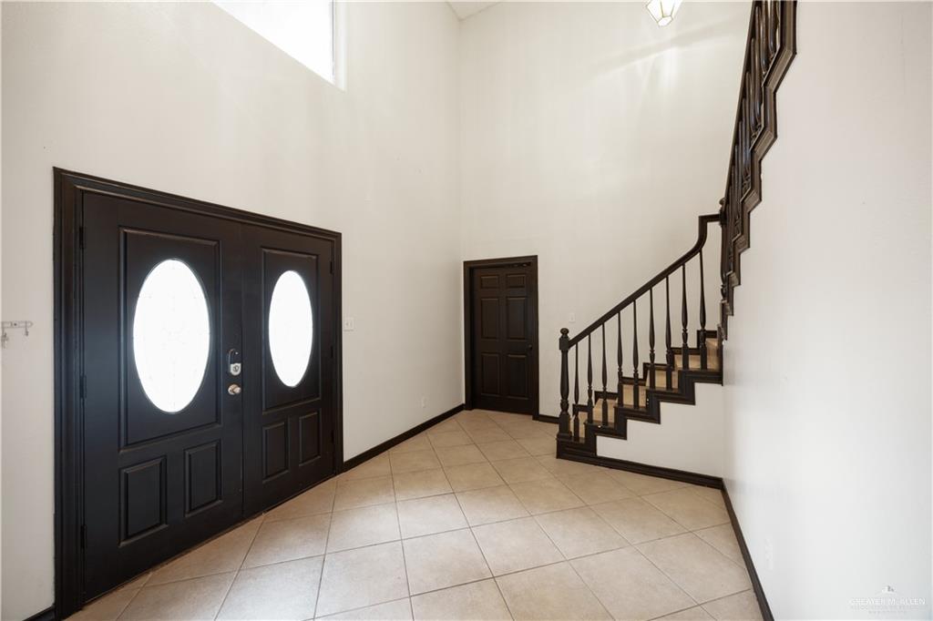 2401 Wisteria Avenue, McAllen, Texas image 2