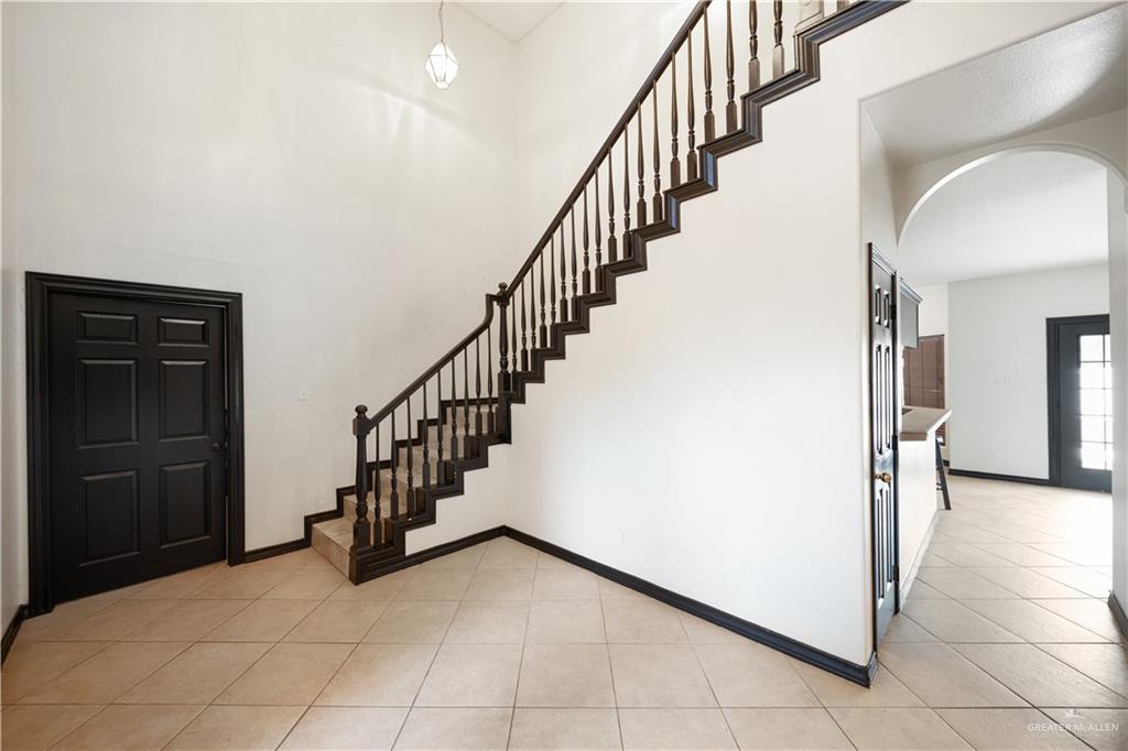 2401 Wisteria Avenue, McAllen, Texas image 3