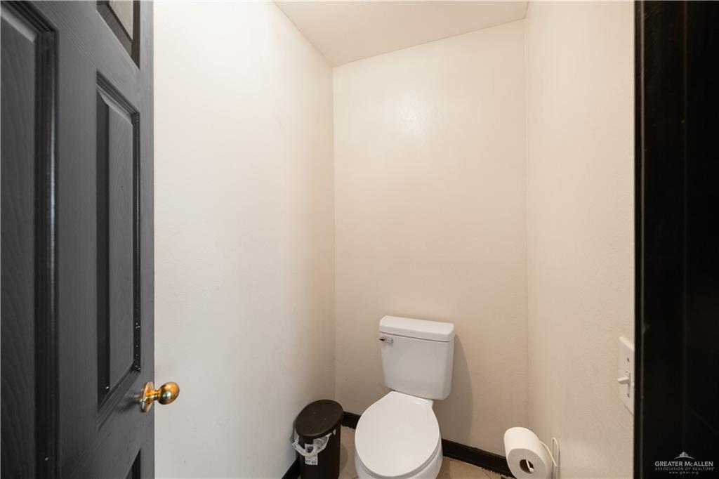 2401 Wisteria Avenue, McAllen, Texas image 21