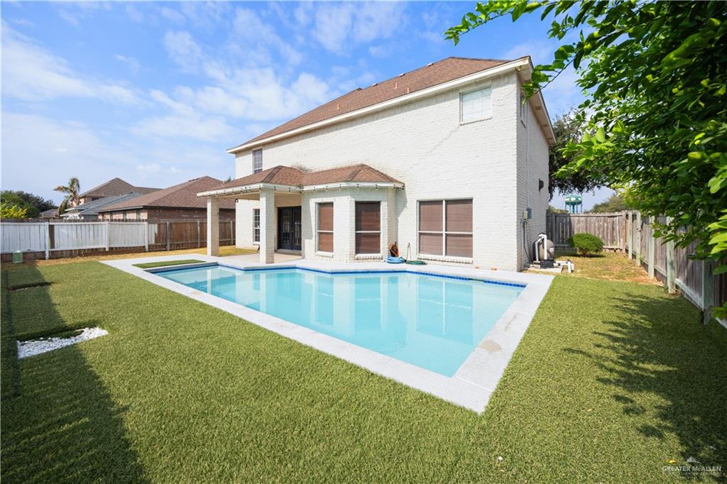 2401 Wisteria Avenue, McAllen, Texas image 29