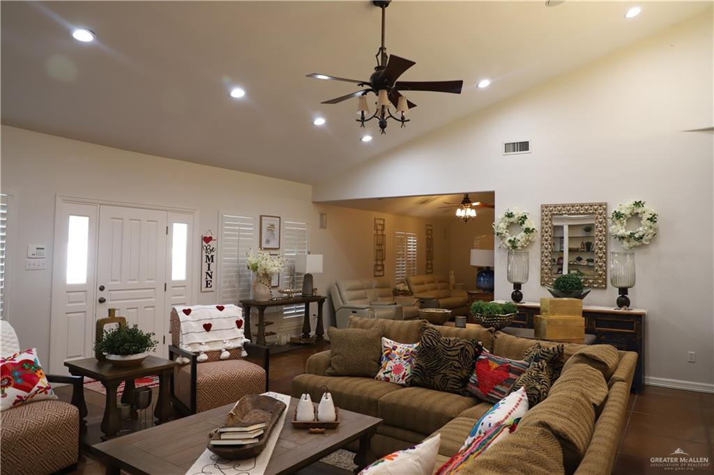 12431 Ware Road, Edinburg, Texas image 11