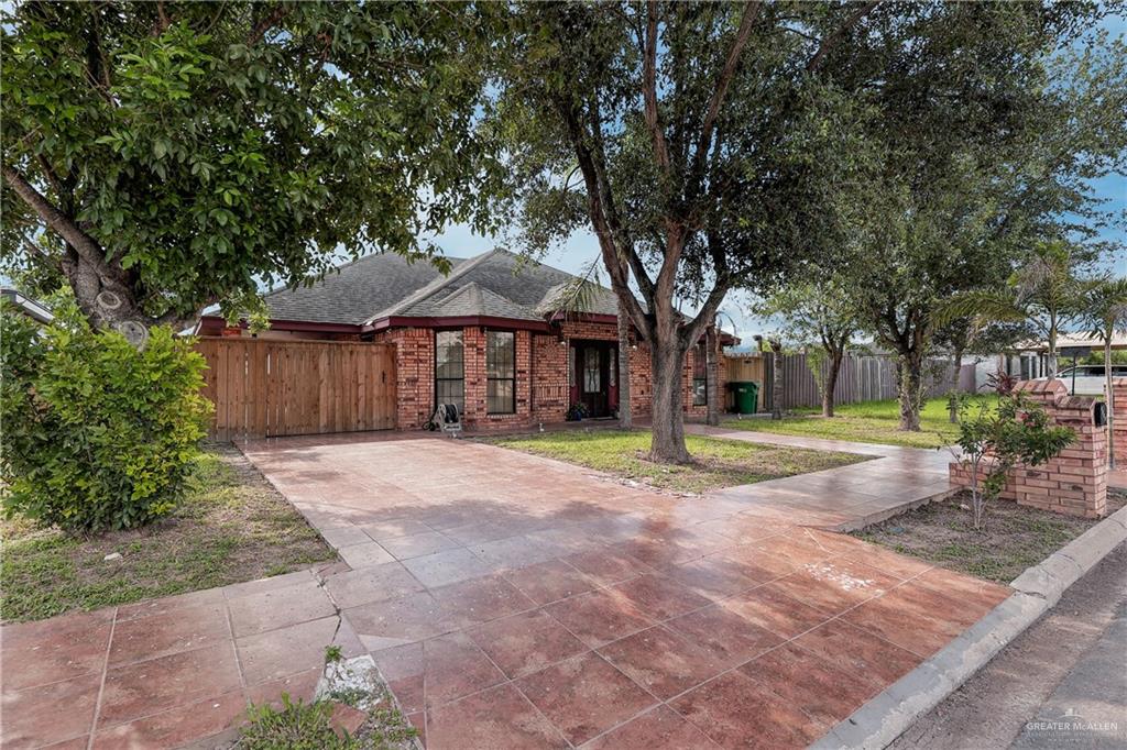 6706 Primavera Street, Pharr, Texas image 2