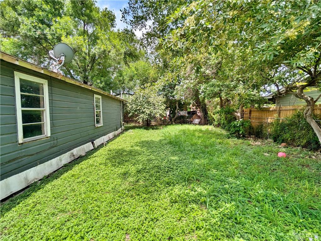 207 N Republic Street, Weslaco, Texas image 3