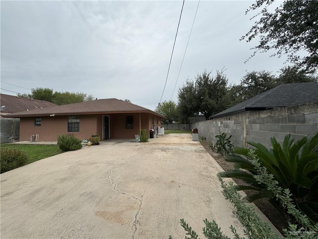 87 Sanchez Drive, Rio Grande City, Texas image 3