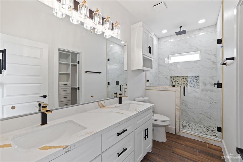 1302 S 9th Street, Alamo, Texas image 15