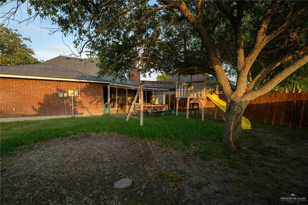 1905 N 8th Street, Harlingen, Texas image 24
