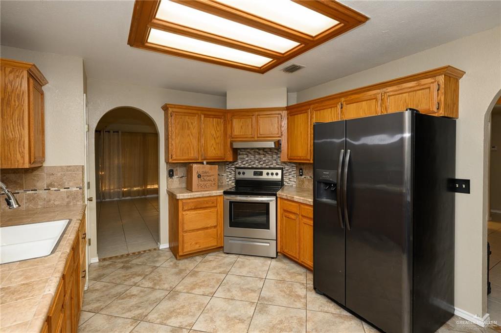 1905 N 8th Street, Harlingen, Texas image 18