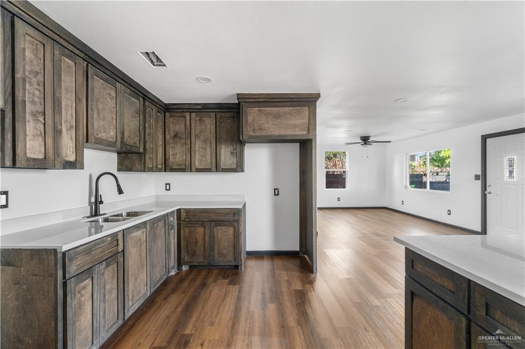710 N Dahlia Street, Pharr, Texas image 10