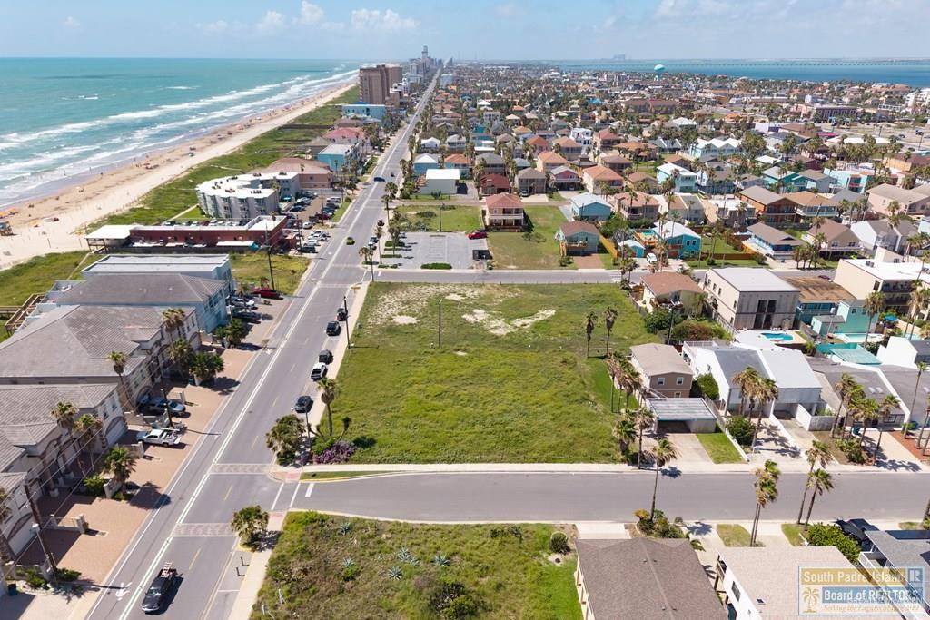 00 Gulf Boulevard