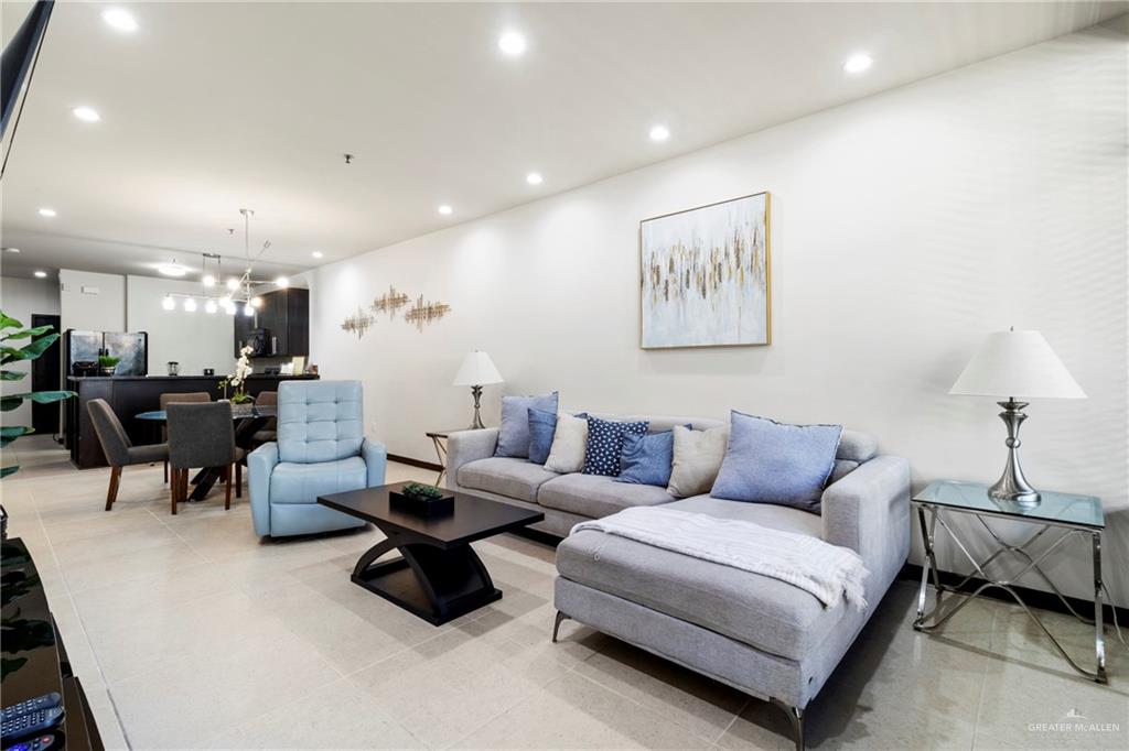 813 Travis Street #214, Mission, Texas image 10