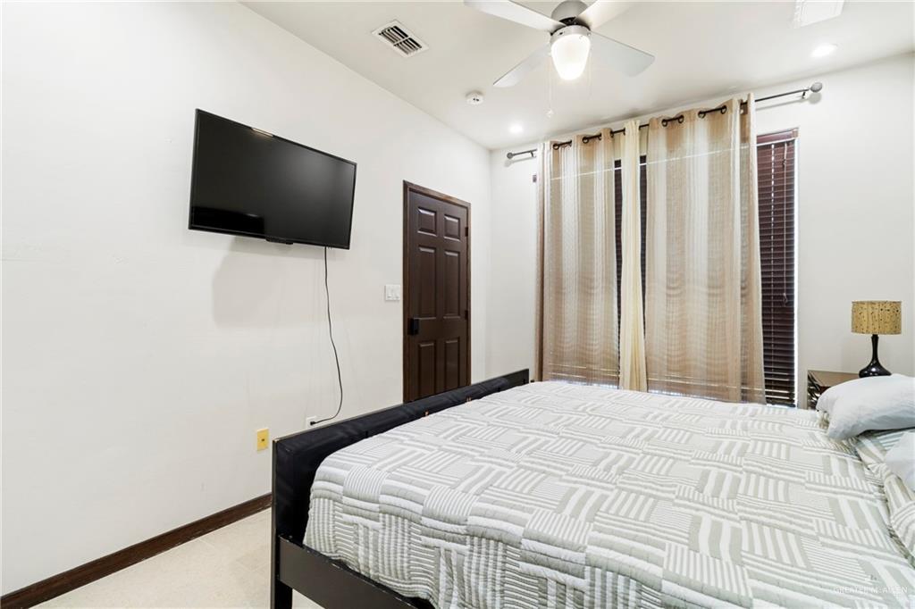 813 Travis Street #214, Mission, Texas image 13