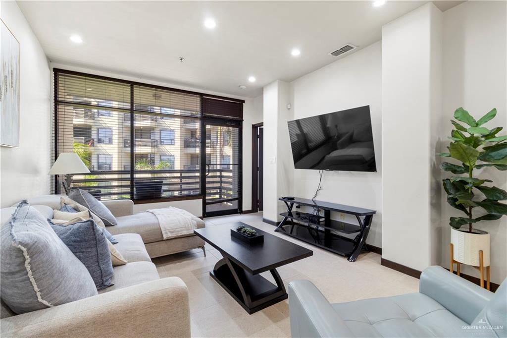 813 Travis Street #214, Mission, Texas image 11