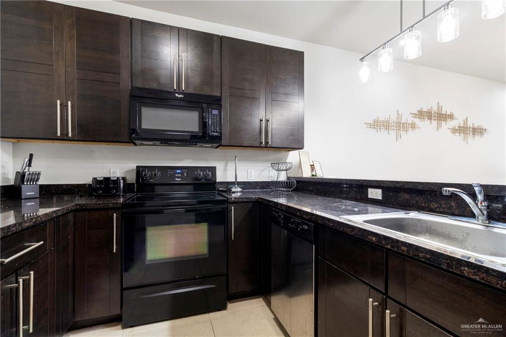 813 Travis Street #214, Mission, Texas image 5
