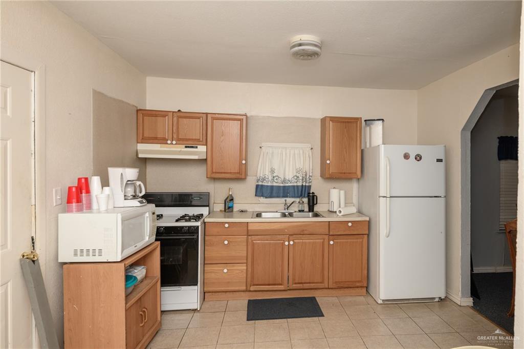 390 Diana Street, San Benito, Texas image 5