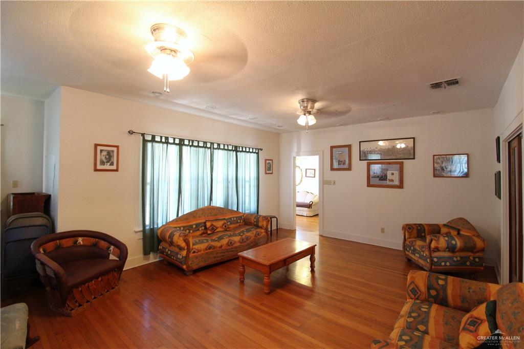 11009 Monte Cristo Road, Edcouch, Texas image 9