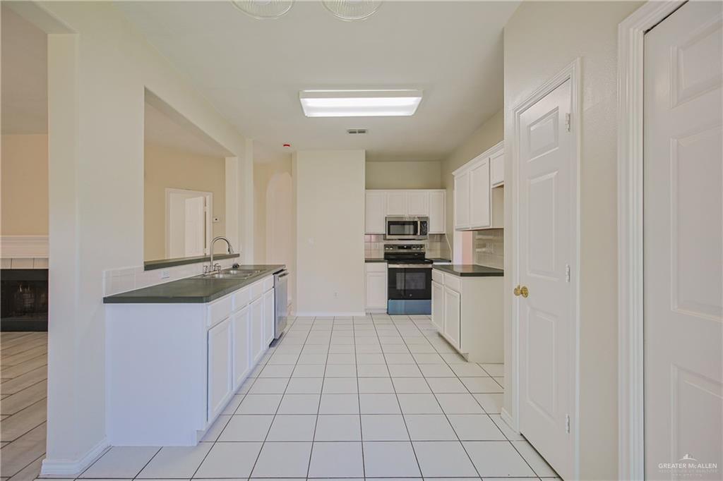 4612 Laurel Avenue, McAllen, Texas image 10
