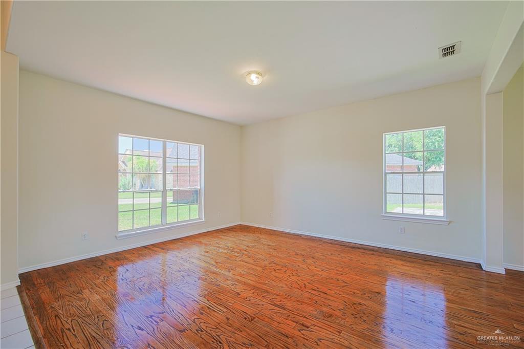 4612 Laurel Avenue, McAllen, Texas image 6