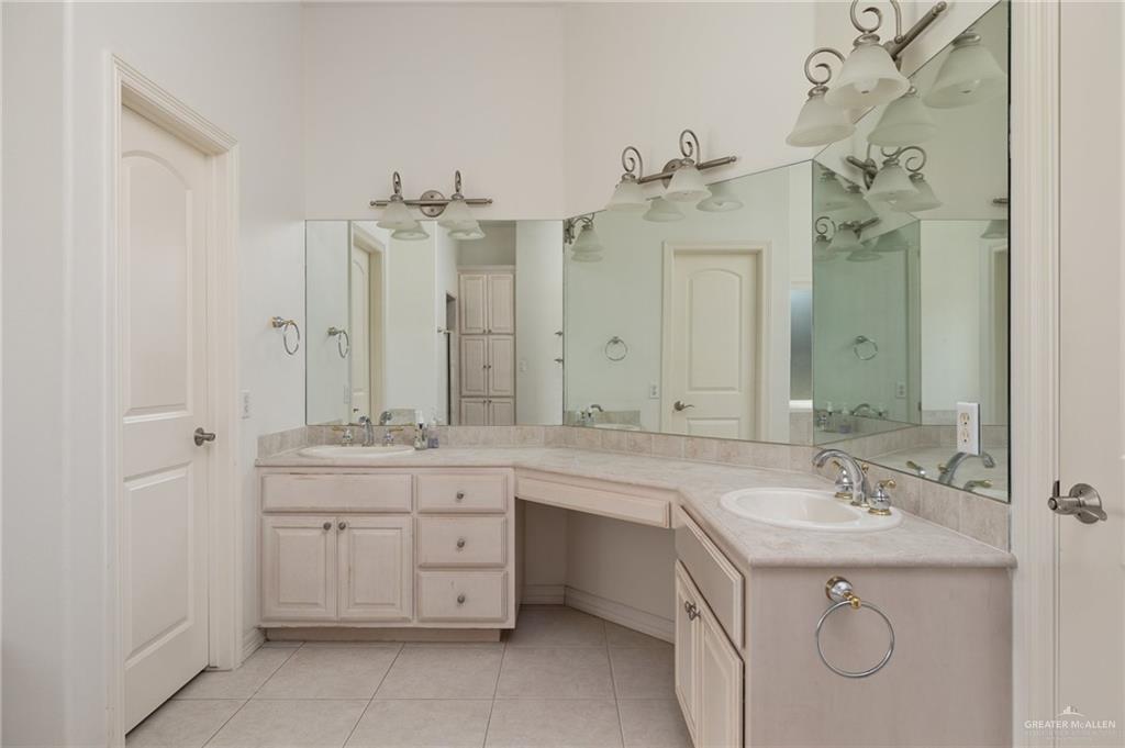 2804 Santa Laura St, Mission, Texas image 8