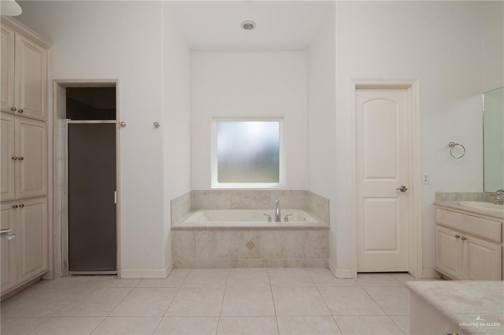 2804 Santa Laura St, Mission, Texas image 7