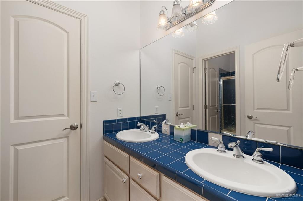 2804 Santa Laura St, Mission, Texas image 12