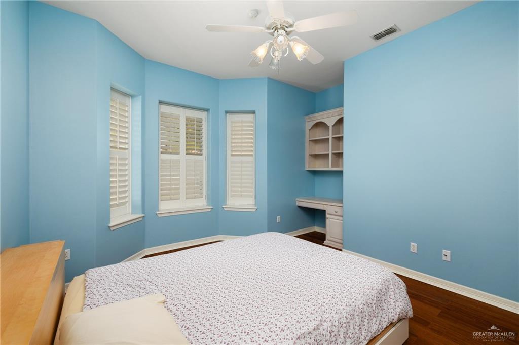 2804 Santa Laura St, Mission, Texas image 9