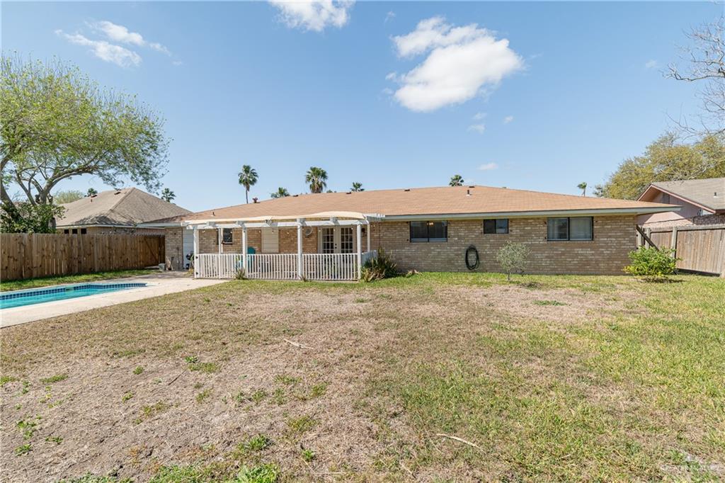 18 Shoreline Drive, Brownsville, Texas image 16