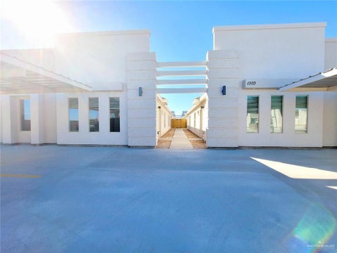 Apartment For Rent - 1011 E Starr Road #C<br/> Mercedes, TX 78570