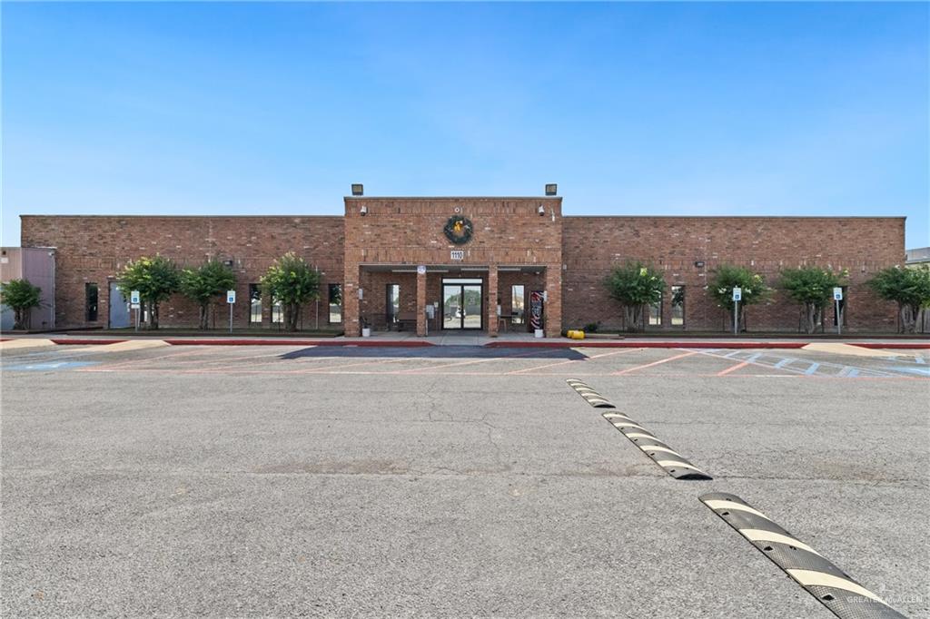 1110 S Airport Drive