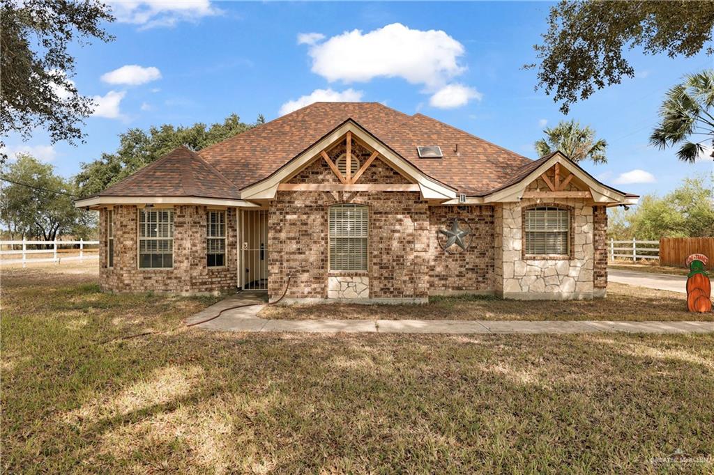 1401 E Mile 3 Road, Palmhurst, Texas image 2