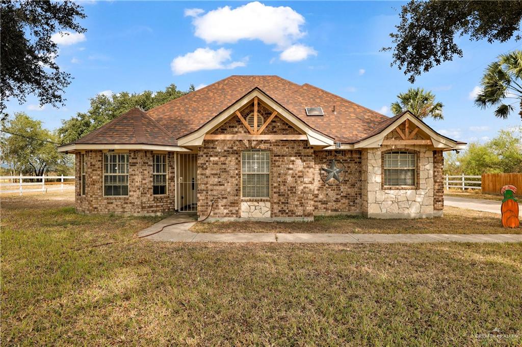 1401 E Mile 3 Road, Palmhurst, Texas image 1