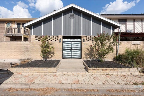 Townhouse For Rent - 2116 Joy Street<br/> Edinburg, TX 78539