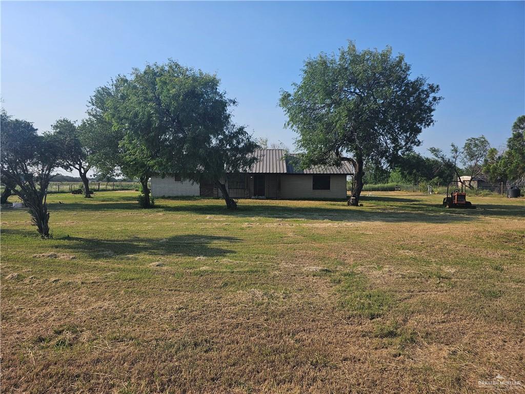 1106 W Mile 13 1/2 Road, Weslaco, Texas image 1