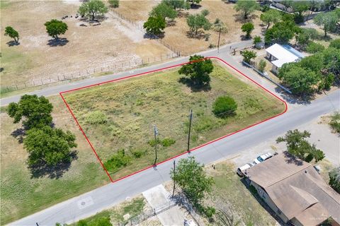Vacant Land For Sale - 931 S Garza Avenue<br/> La Joya, TX 78560