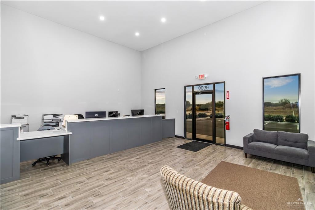 6900 Democracy Drive