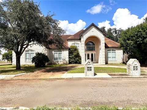 Photo of 214 Southgate Boulevard, Weslaco, TX 78596 (MLS # 502601)